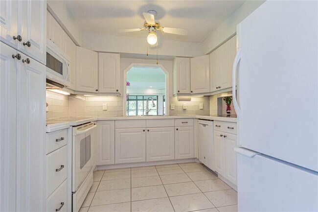 Building Photo - 13257 Touchstone Pl