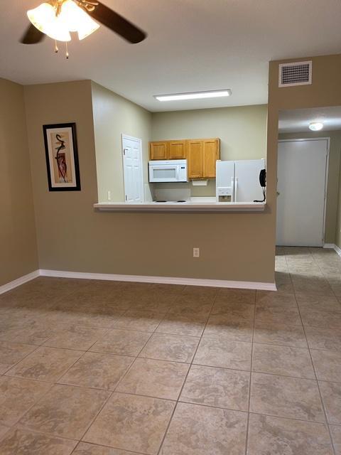 Building Photo - 509 Spartan Drive #5102
