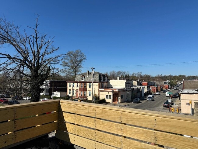 Primary Photo - 2029 Chelten Ave