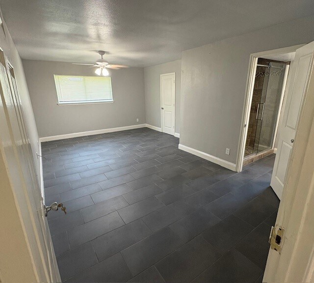 Building Photo - 12127 Rhinebeck Dr