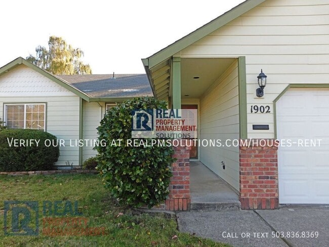 Building Photo - 1902 Valeri Dr