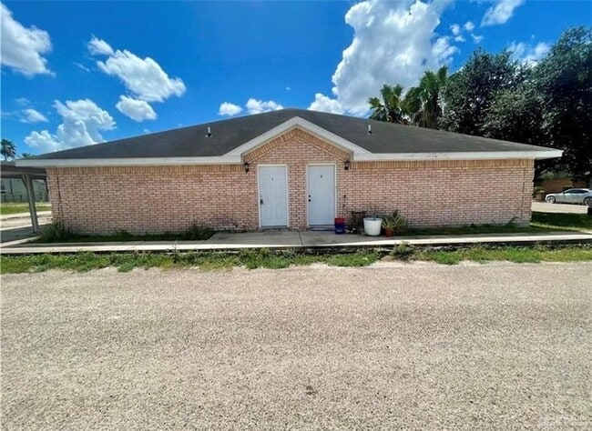Building Photo - 2302 Kimberly Ln