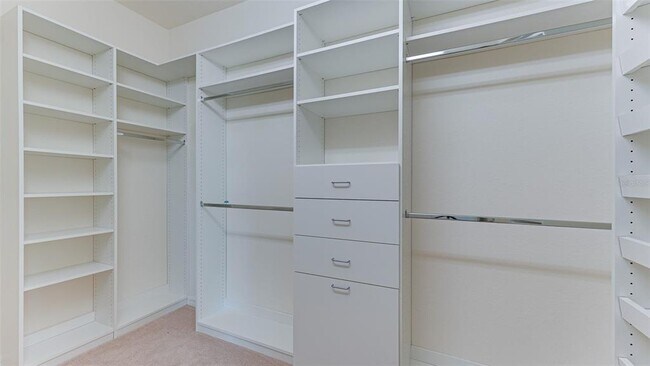 Building Photo - 5805 Wake Forest Run