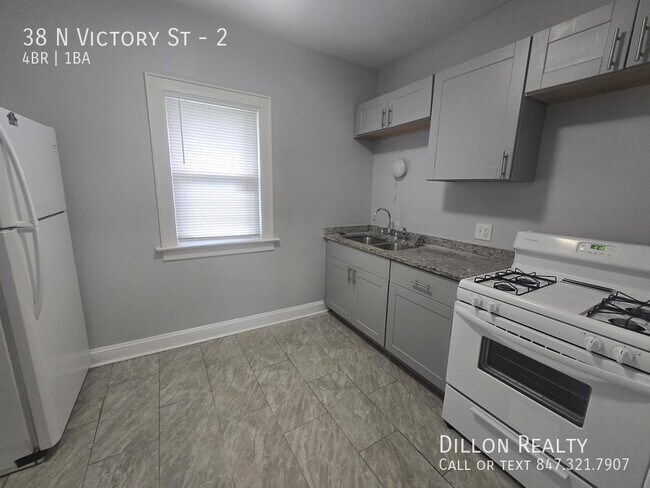Building Photo - 38 N Victory St