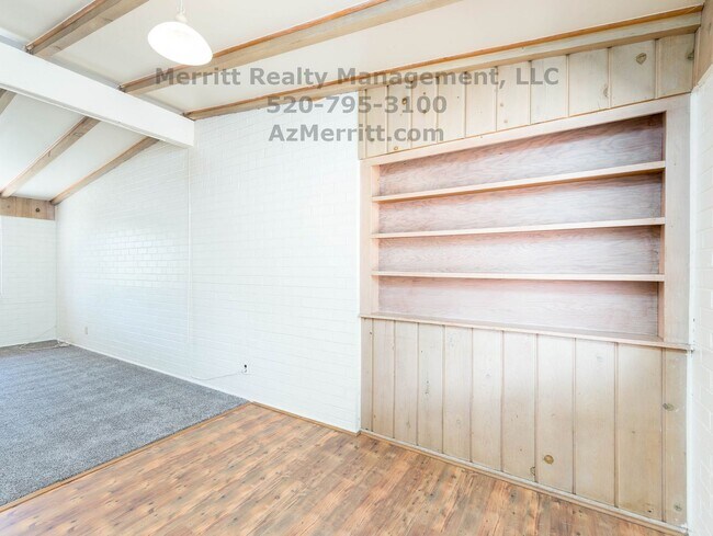 Building Photo - Perfect 3 bdrm 2 bath home in quiet centra...