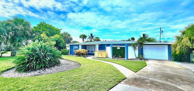 Building Photo - True Cocoa Beach Pool Home- Big Back Yard ...