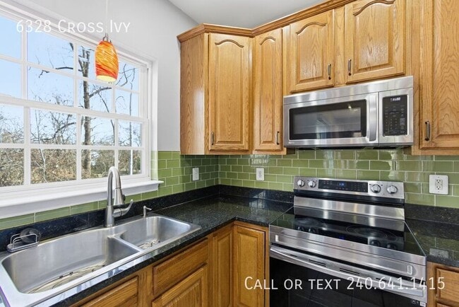 Building Photo - 6328 Cross Ivy Rd