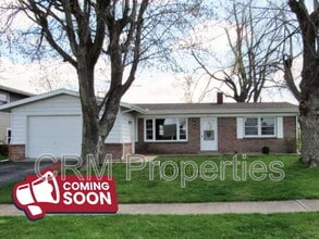Building Photo - 1616 Meadowbrook Dr