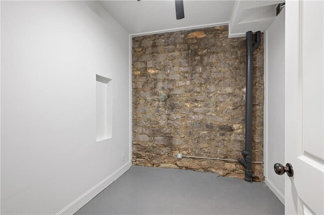 Building Photo - 360 Ponce De Leon Ave NE