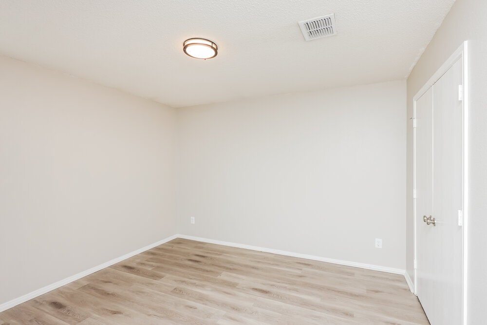 Building Photo - 1222 Wisdom Dr