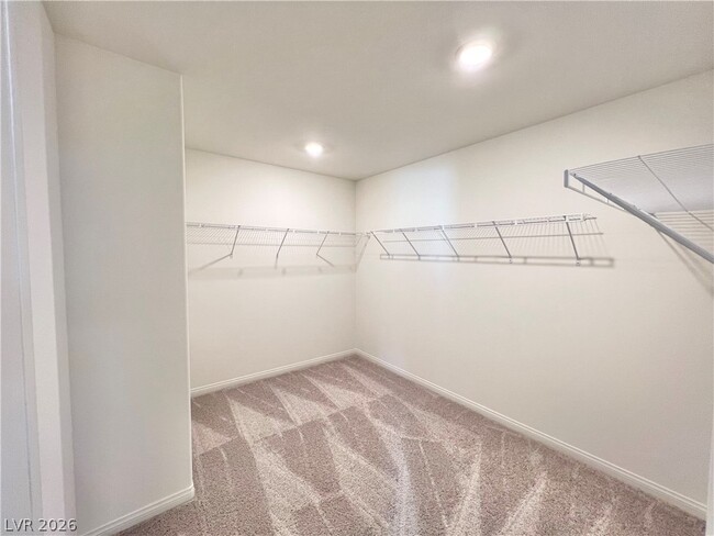 Building Photo - 8646 Valley Village St