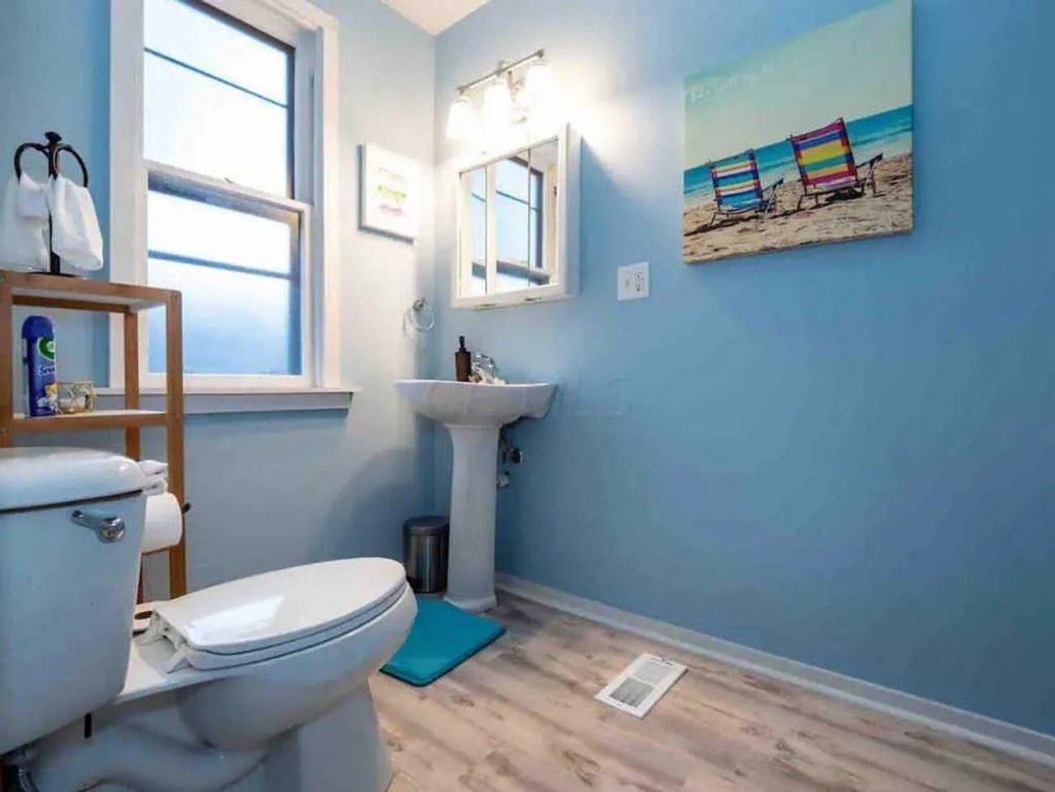 Building Photo - 1235 Highland St