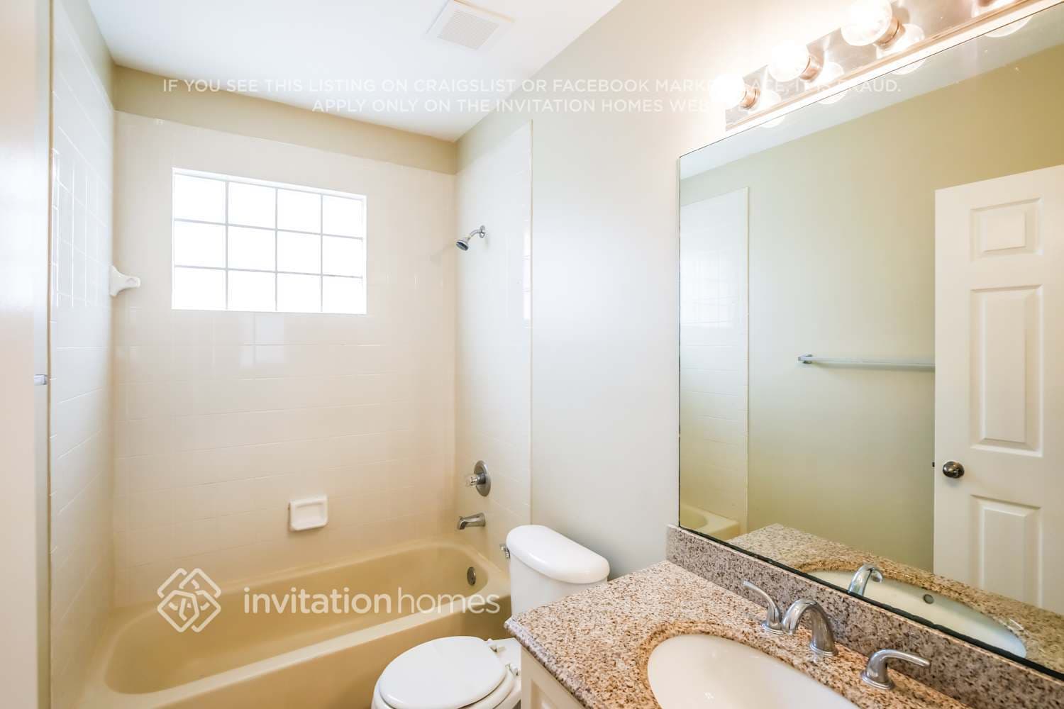 Building Photo - 3407 NW 112th Terrace