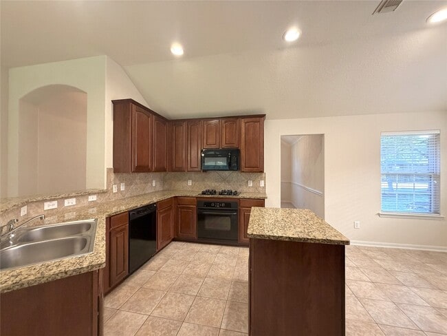 Building Photo - 21411 Venture Park Dr