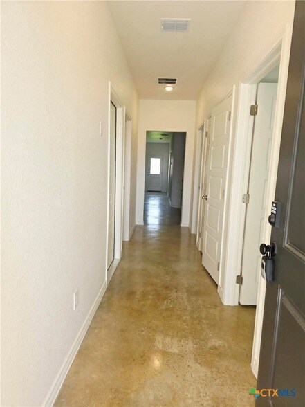 Building Photo - 3805 Sugar Hackberry Trl