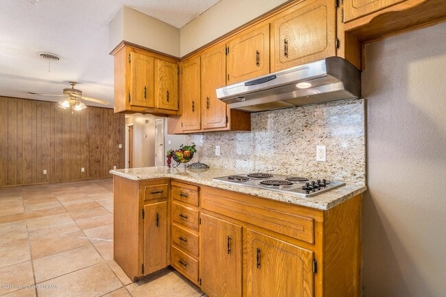 Building Photo - 5103 Mesa Cir
