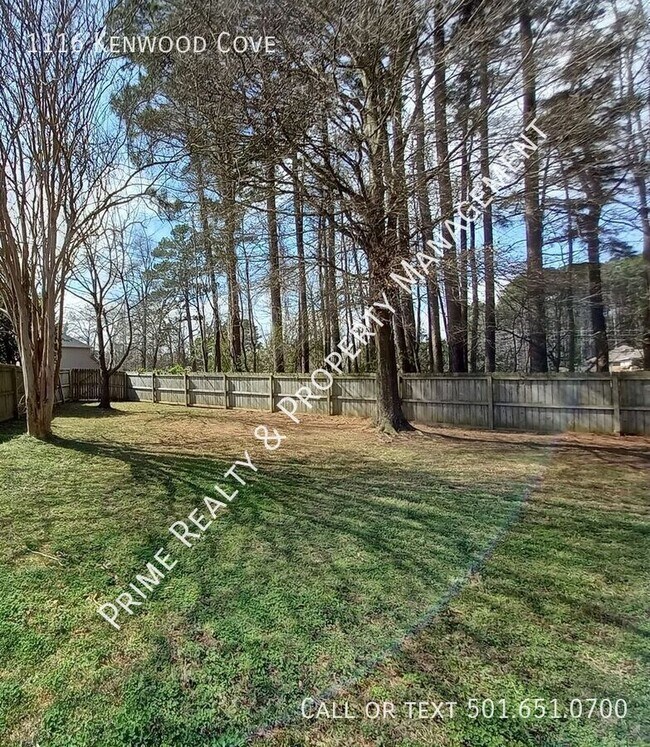 Building Photo - 1116 Kenwood Cove