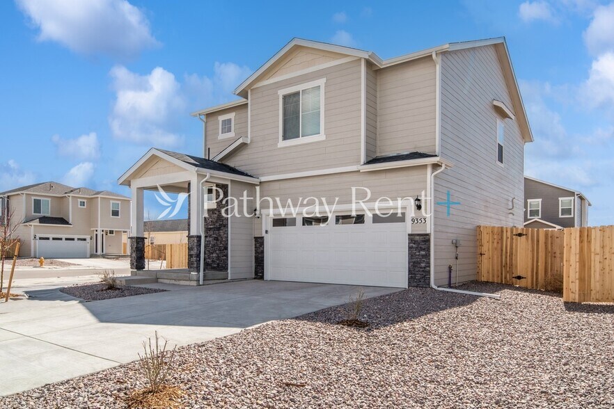 Building Photo - 9421 Yampa Ct