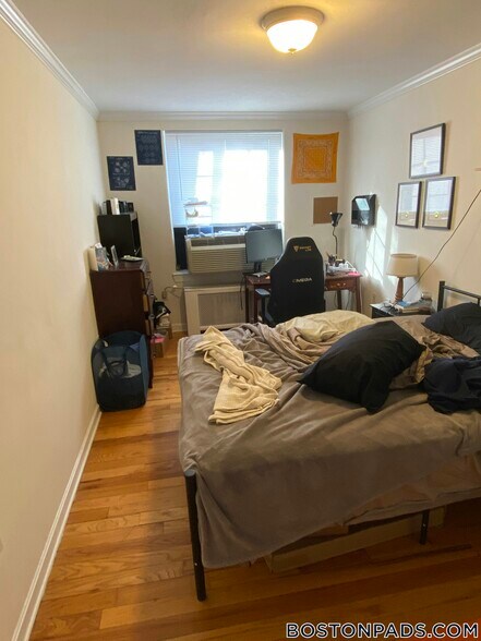 Building Photo - 60 Brattle St