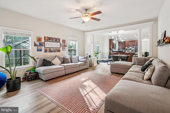 Building Photo - 8761 Ellis Mill Dr