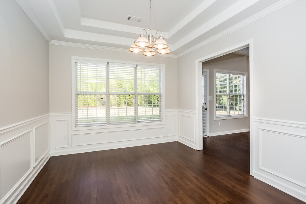 Building Photo - 5175 Yellow Pine Dr