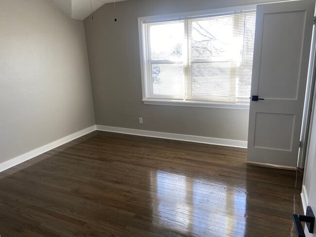 Building Photo - 2439 169th St