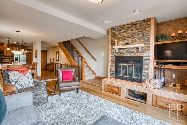 Building Photo - Breck 3-bedroom home with views! Year leas...