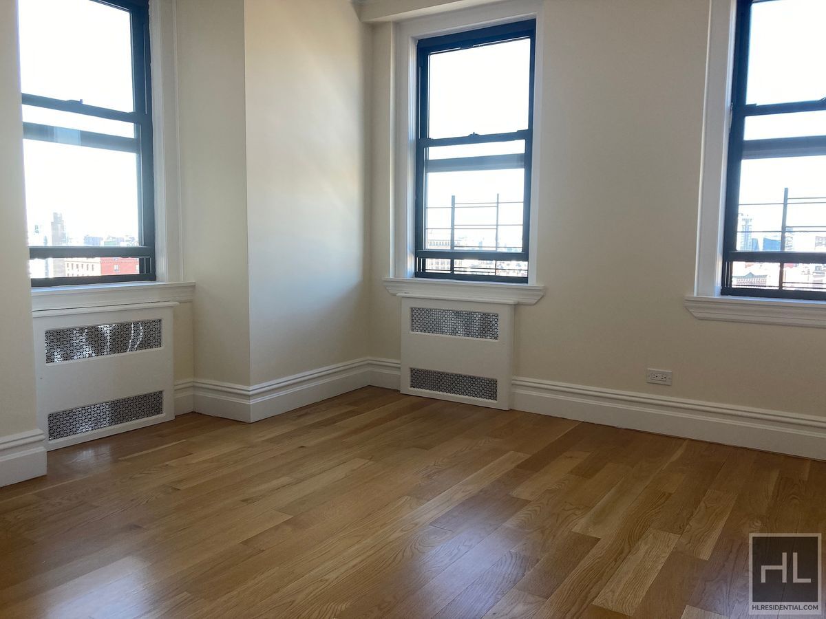 Building Photo - Christopher Street