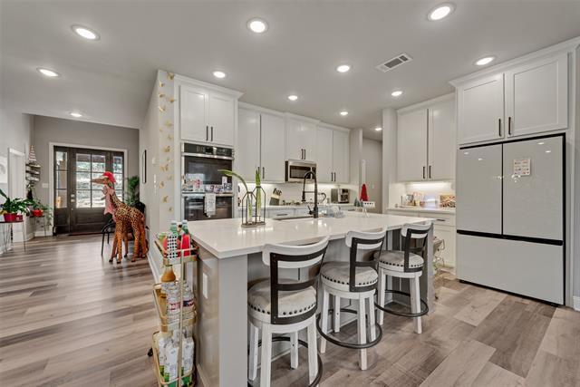 Building Photo - 421 Ridgeview Rd