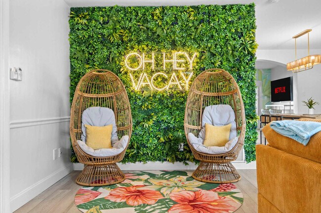 Building Photo - 1121 19th St SW