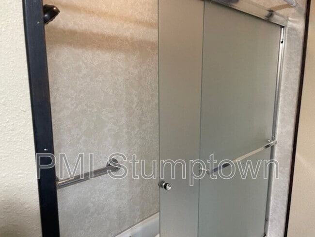 Building Photo - 575 E Berkeley St