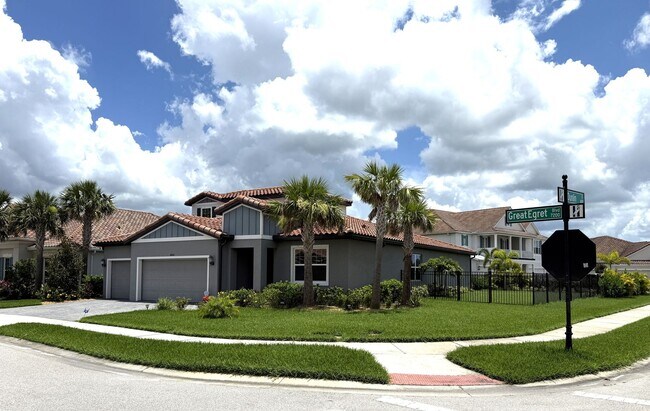 Primary Photo - 5 Bedroom 4 Bath W/Office & 3-Car Garage (...