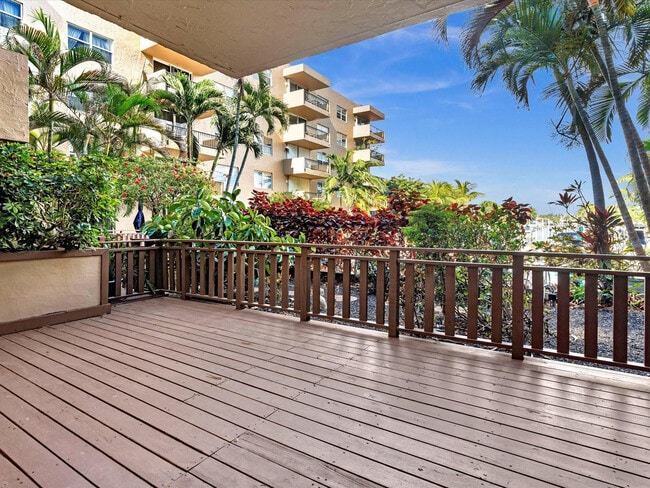 Building Photo - 1421 S Ocean Blvd