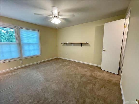 Building Photo - 2275 Nutmeg Ct