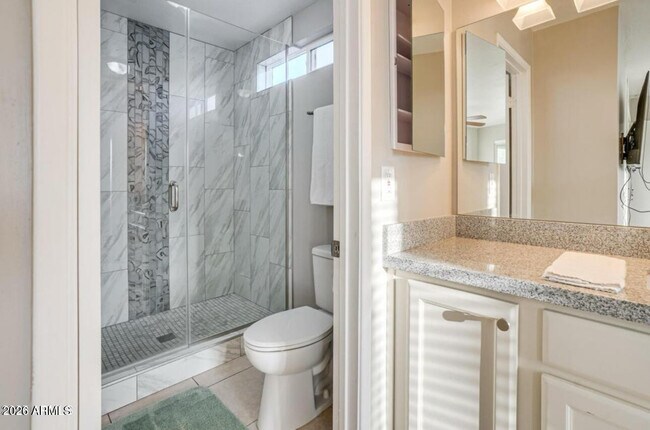 Building Photo - 9819 N 67th Dr