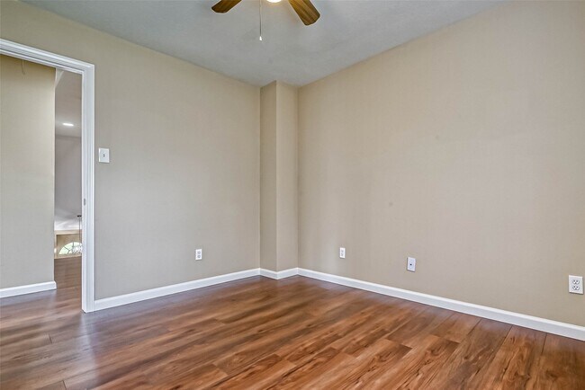 Building Photo - 7331 Colony Bend Ln