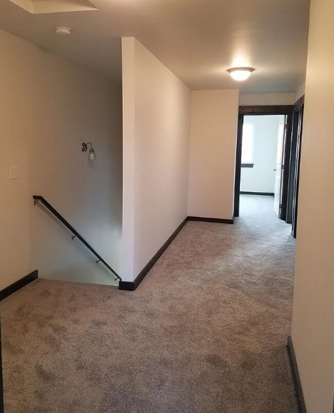 Building Photo - 1510 Butler Creek Ave