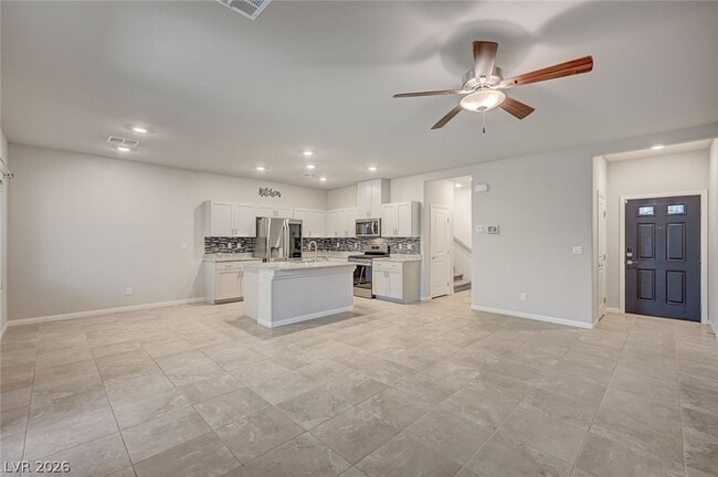 Building Photo - 7869 Morganite Ave