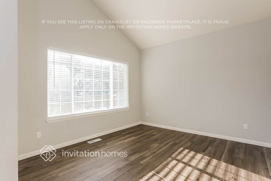 Building Photo - 7917 185th St Ct E