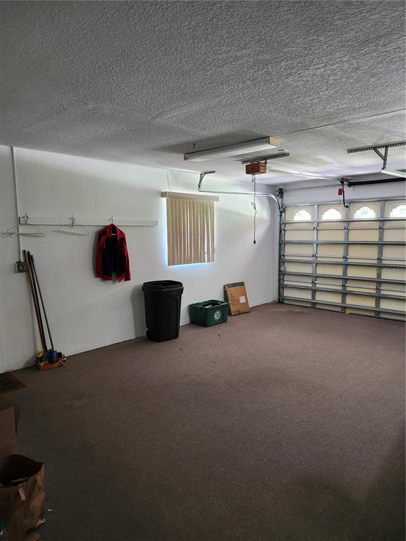 Building Photo - 3280 Glencove St