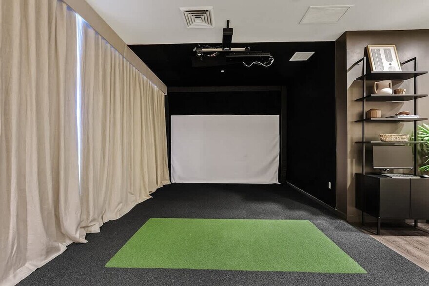 Building Photo - 44 W Monroe St