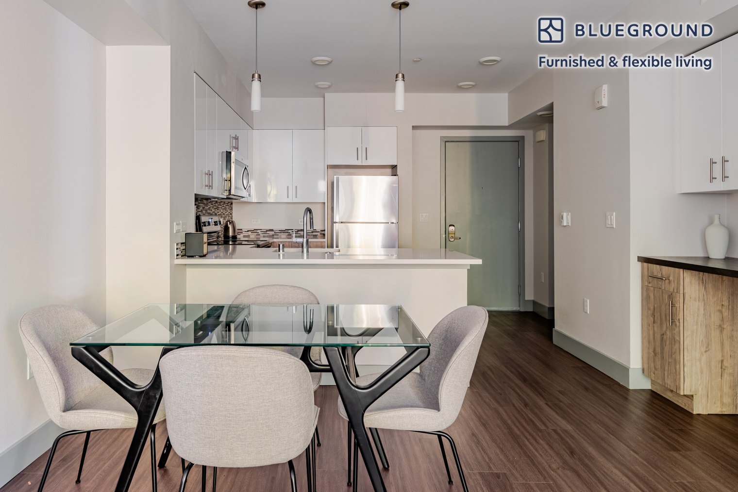 Building Photo - 1800 Lacassie Ave