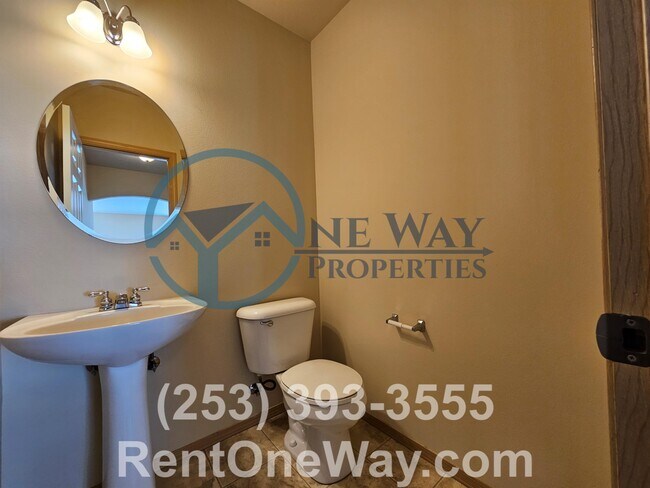 Building Photo - 15410 87th Ave E