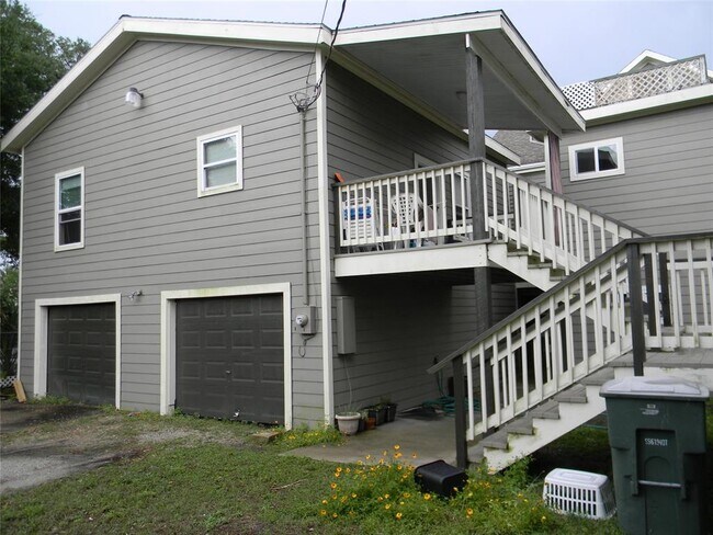 Building Photo - 1510 Avenue K