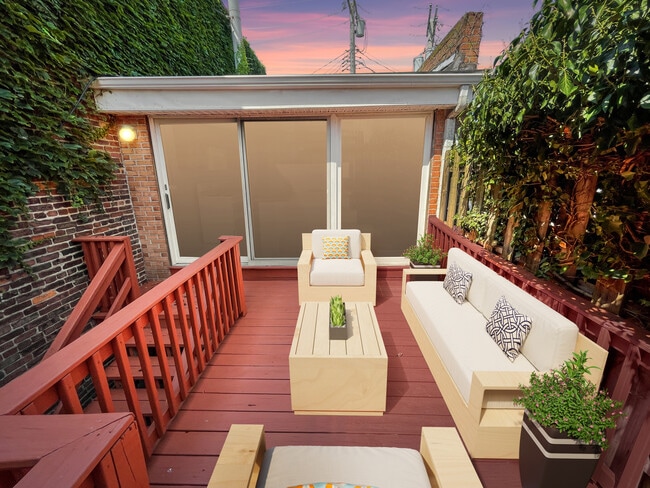 Building Photo - 1135 Olive St