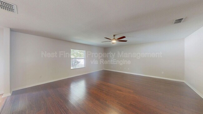 Building Photo - 5000 Magnolia Valley Dr