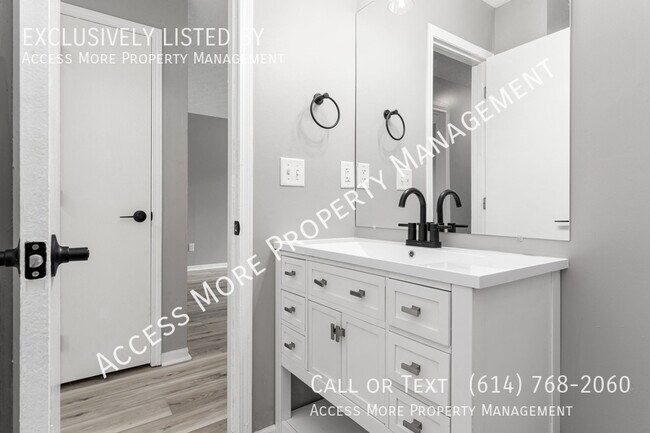 Building Photo - 3103 Charles Dr