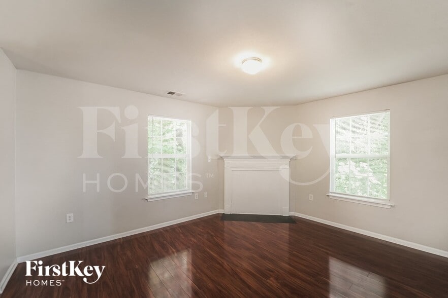 Building Photo - 2553 Mulberry Pond Dr