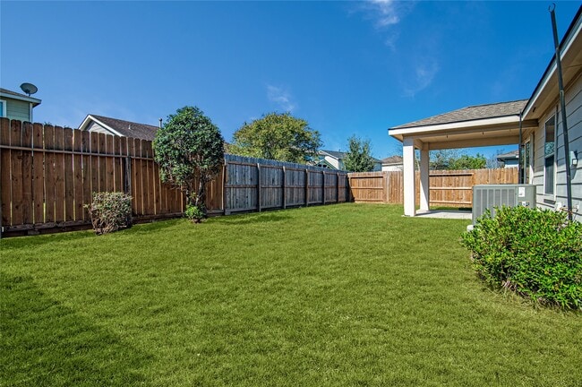 Building Photo - 29407 Legends Hill Dr