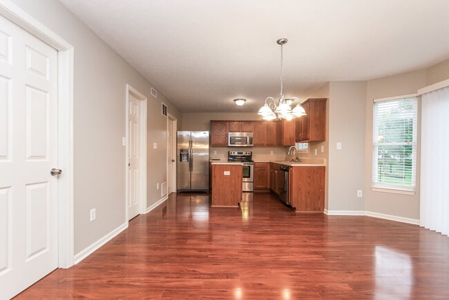 Building Photo - 12046 Royalwood Dr